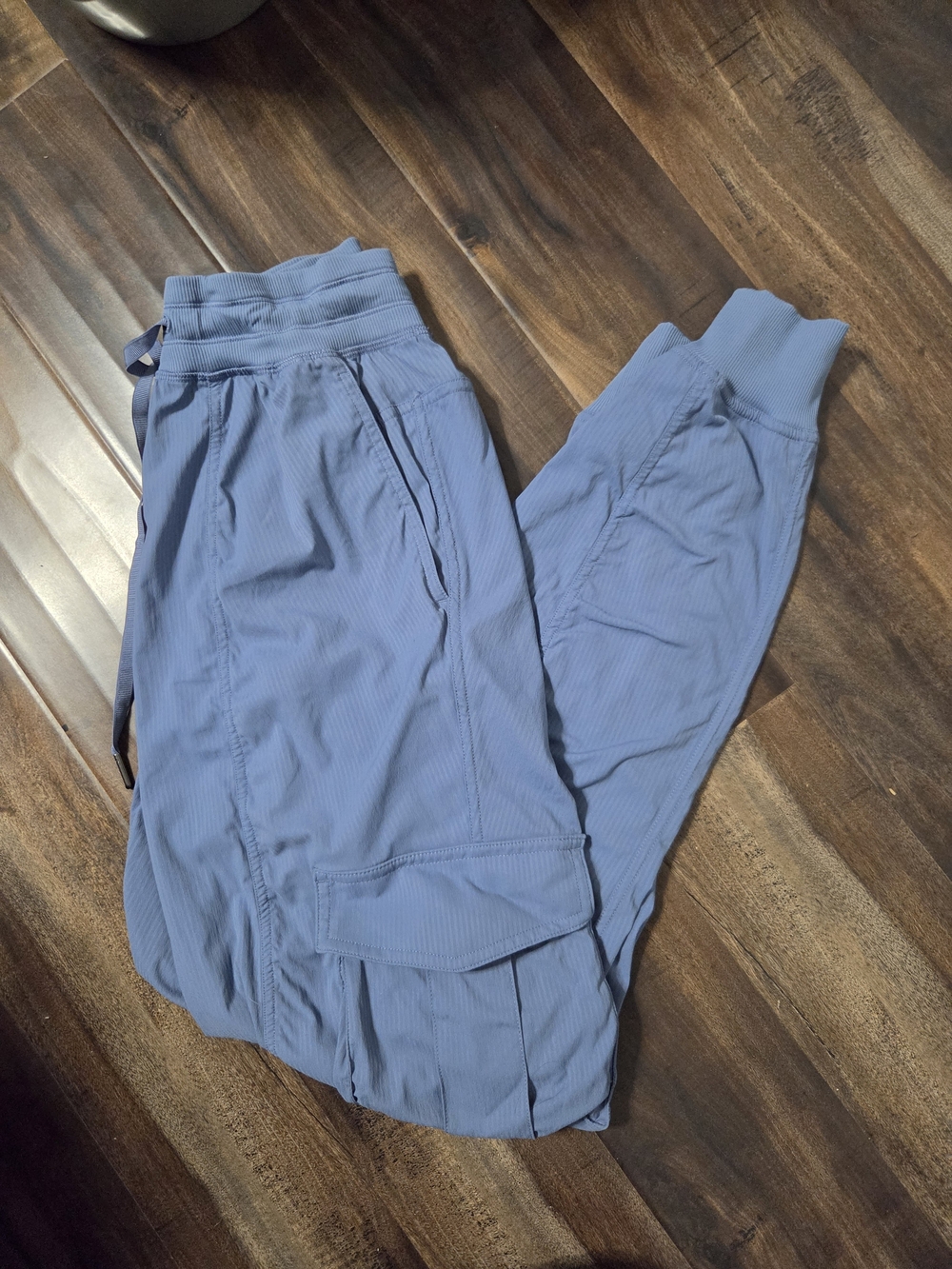 Lululemon Cargo Studio - Blue